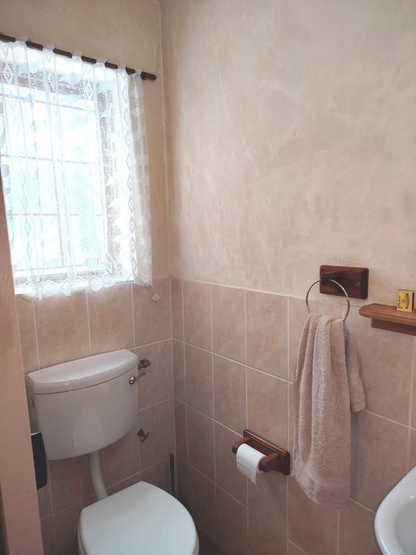 4 Bedroom Property for Sale in Onrus Western Cape